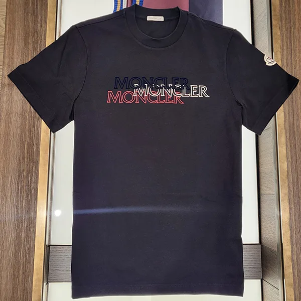 絶対欲しい！可愛い♡モンクレール トリプルレタリングTシャツ 