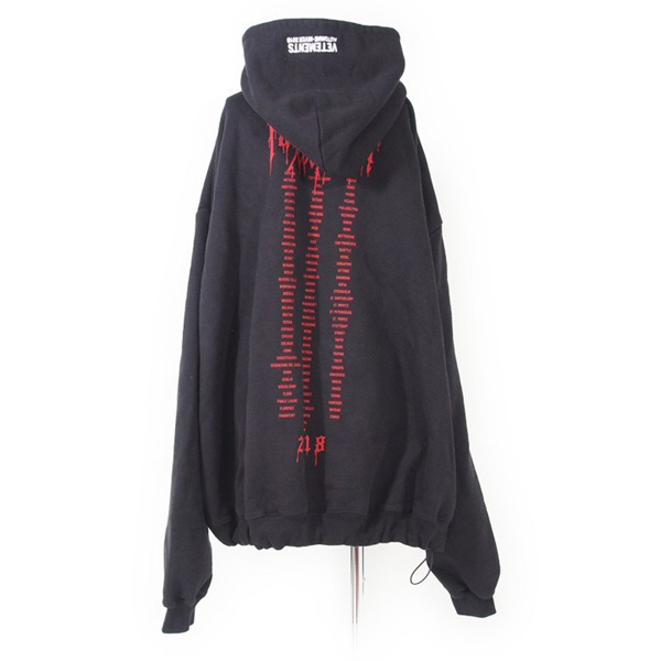 vetements ブラック パーカー フード付き ヴェトモンスーパーコピー ロゴ シティ フーディ ブラック フード付き