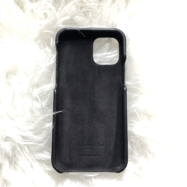 ディオール スマホケース 偽物【入手困難】Lady ディオール iPhone 12