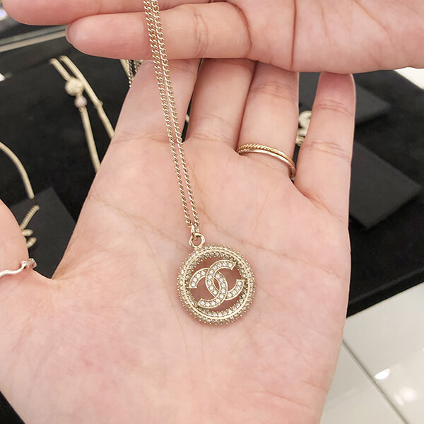 日本未入荷☆超レア シャネル ネックレス コピー CCマーク 日本未入荷☆超レア シャネル ネックレス コピー CCマーク