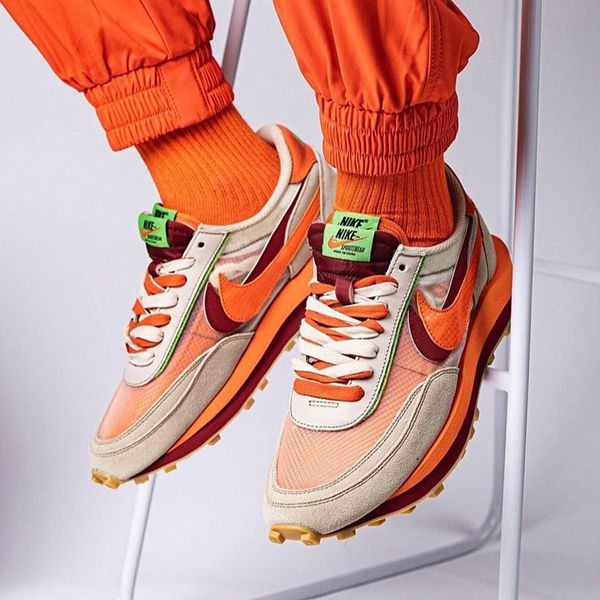 クロット × サカイ × ナイキ スニーカー 偽物 LDWAFFLE ORANGE