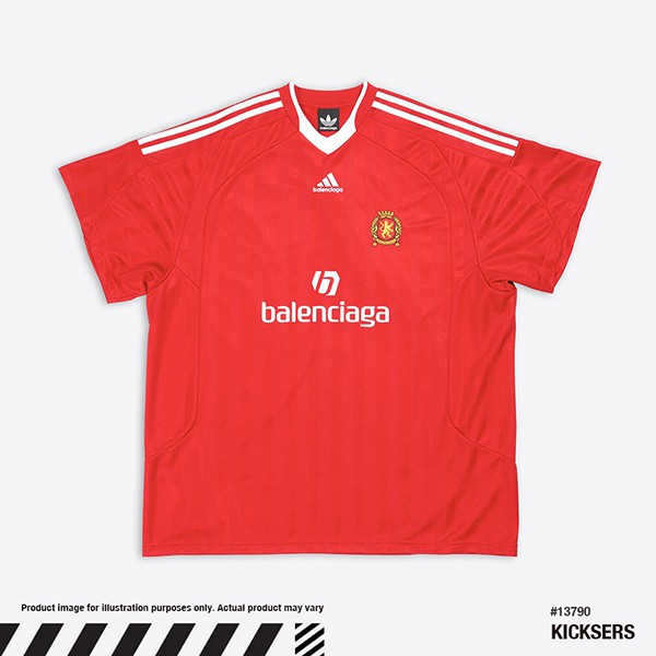バレンシアガ アディダス サッカーTシャツ 偽物 オーバーサイズお洒落