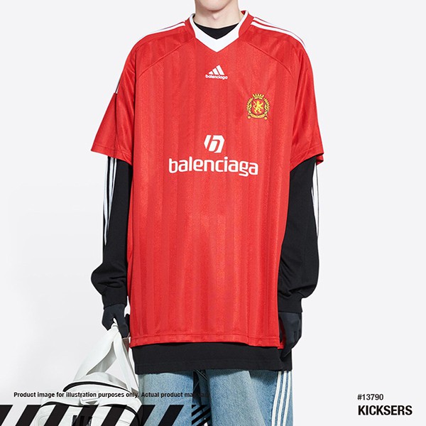 バレンシアガ アディダス サッカーTシャツ 偽物 オーバーサイズお洒落