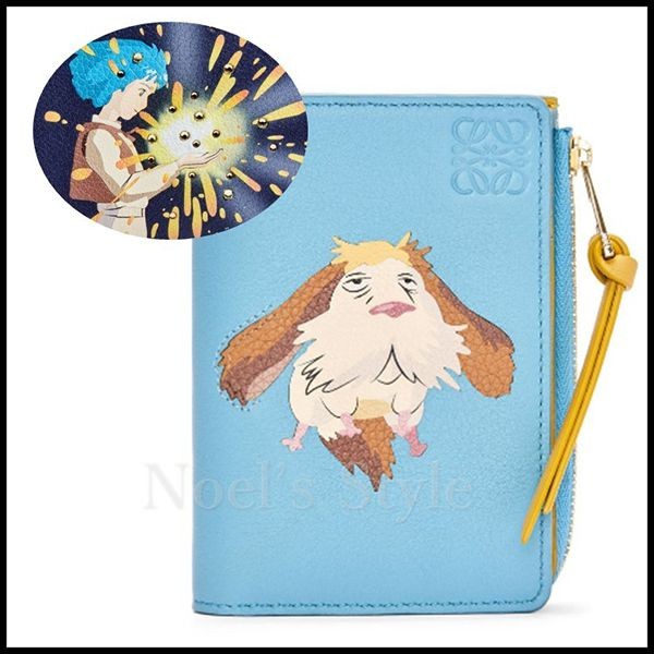 限定/極美品✨ロエベ コラボ ハウルの動く城 ヒン トライフォールドウォレット 新作で超限定ロエベ ジブリ☆ハウルの動く城 ジップ ウォレット 偽物