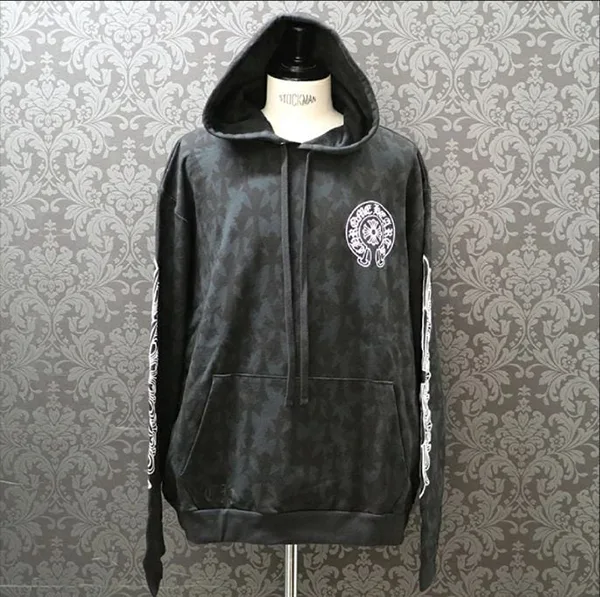 クロムハーツ N級品 グレイブヤード セメタリークロス スウェット