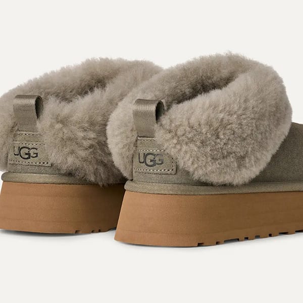 NEWモデル誕生【インアウト両用】UGG Tazzelle ボア付スリッポン
