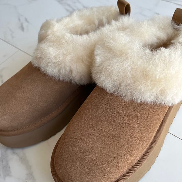NEWモデル誕生【インアウト両用】UGG Tazzelle ボア付スリッポン