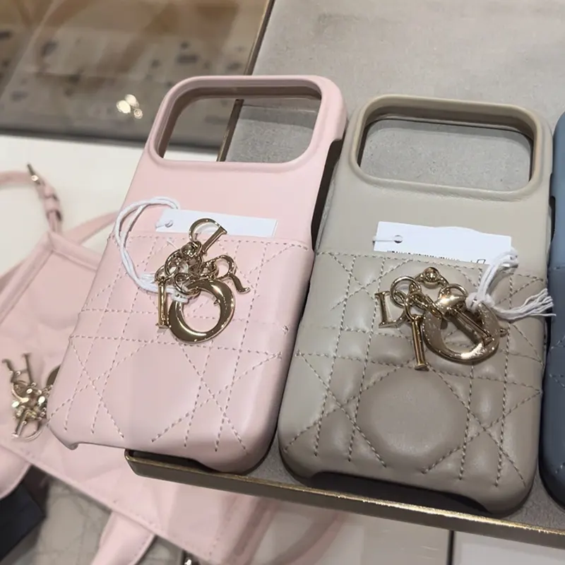 レディ ディオール コピー iPhone 17 Pro/MAX ケース 4色 da544145