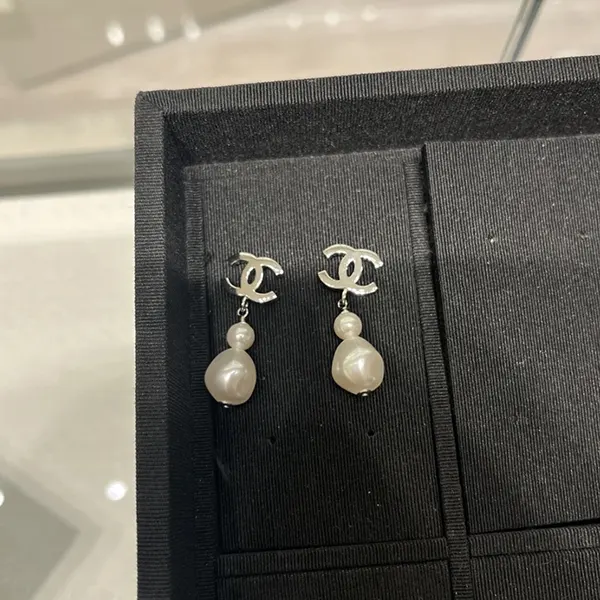 シャネル パール ピアス メタル ABH502-B24138-U9438【TOTECOPY】