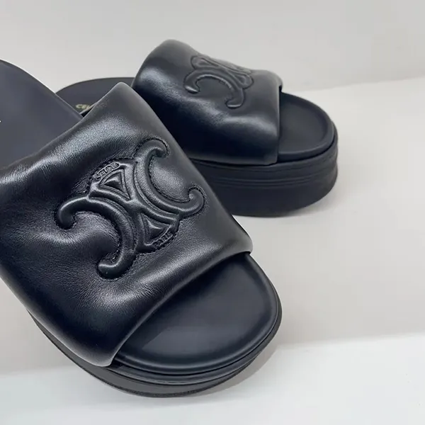 セリーヌ ブロックスライド トリオンフ ラムスキン 厚底サンダル