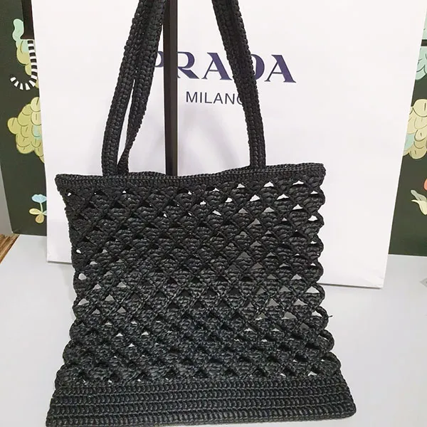 プラダ☆ロゴ刺繍 クロシェトートバッグ スーパーコピー 1BG493 2M2T