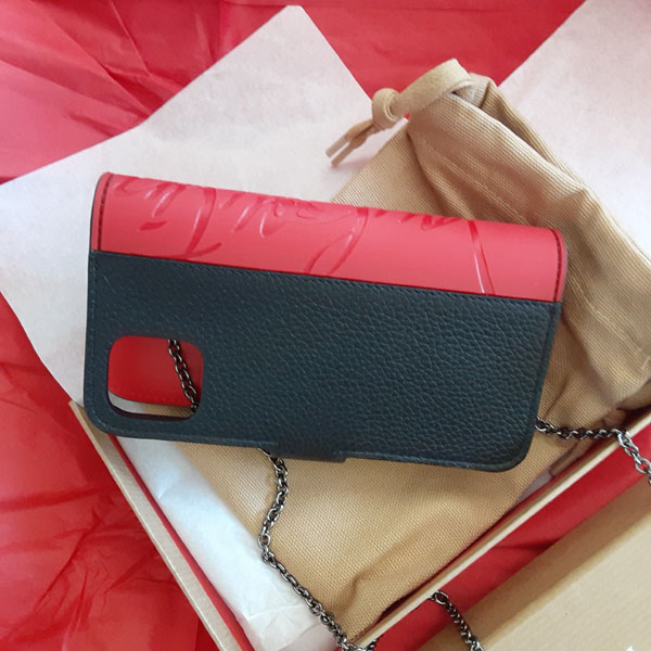 日本未入荷】クリスチャン ルブタン 手帳型iphoneケース コピー